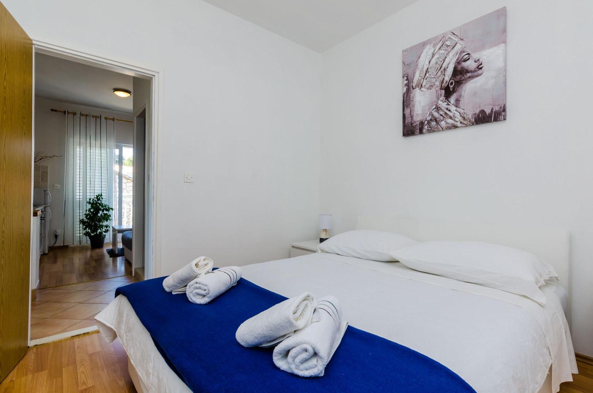 Apartments Lorena Mljet Pomena Extérieur photo