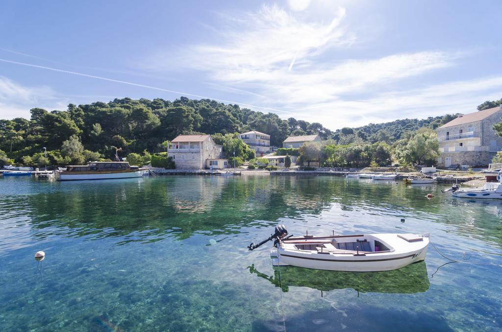 Apartments Lorena Mljet Pomena Extérieur photo